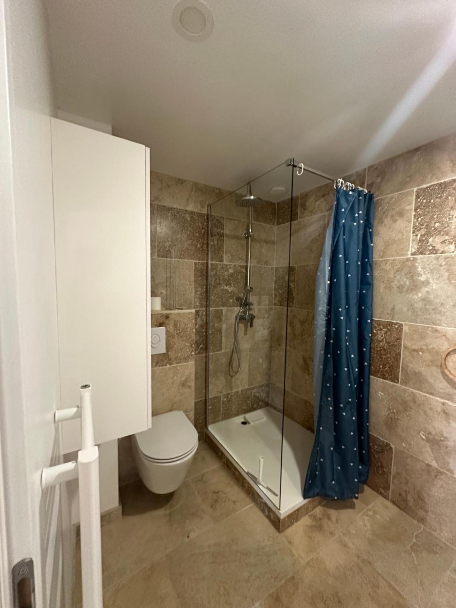 Appartement Avec Vue Sur L Eglise Des Saintes エクステリア 写真
